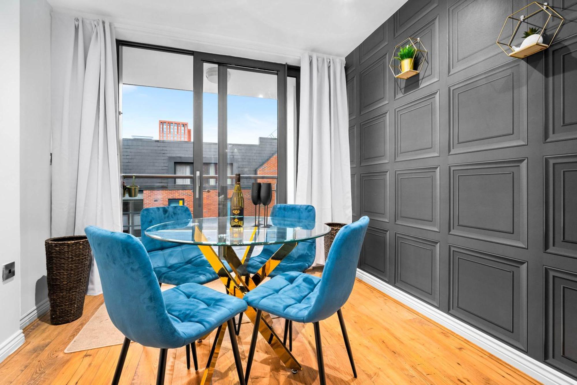 Luxury Two Bedroom Apartment - City Ceentre - Balcony - Jq - Netflix & Wifi - 11B Бирмингем Экстерьер фото