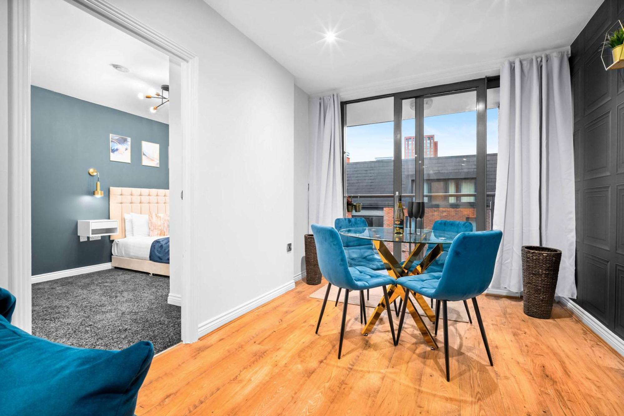 Luxury Two Bedroom Apartment - City Ceentre - Balcony - Jq - Netflix & Wifi - 11B Бирмингем Экстерьер фото