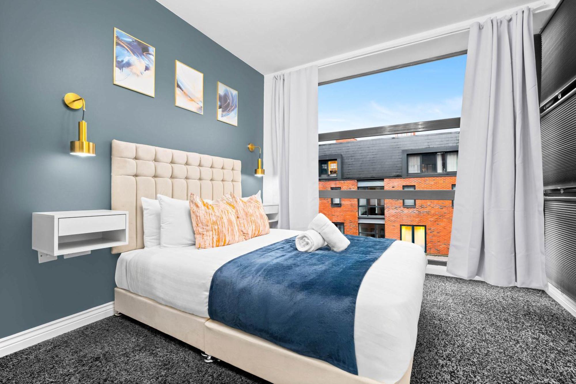 Luxury Two Bedroom Apartment - City Ceentre - Balcony - Jq - Netflix & Wifi - 11B Бирмингем Экстерьер фото