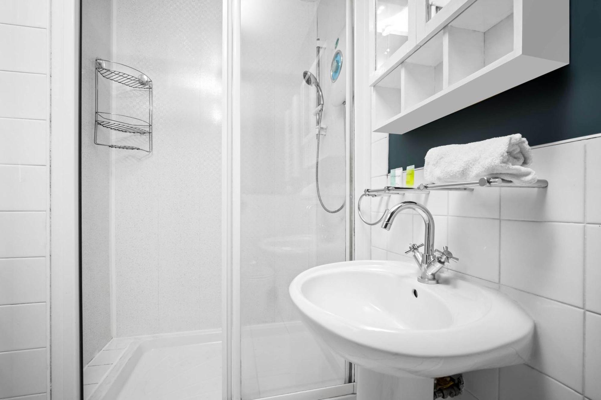 Luxury Two Bedroom Apartment - City Ceentre - Balcony - Jq - Netflix & Wifi - 11B Бирмингем Экстерьер фото